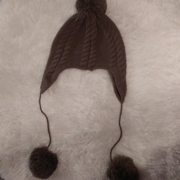 Earthbound 'The Cozy Collection' Beanie/Hat - Picture 5 of 5